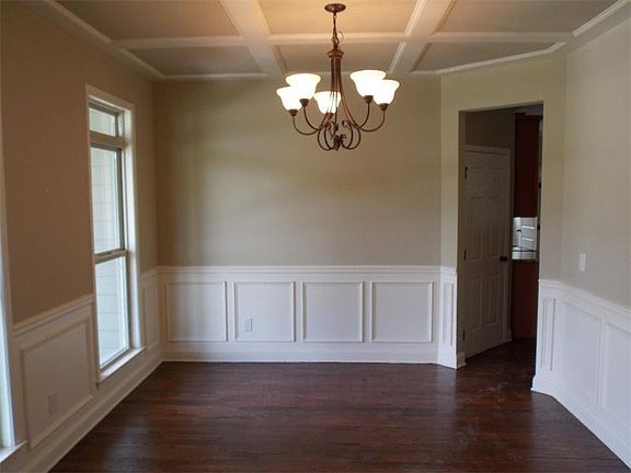 3rd image of 50 Rose Brooke Cir