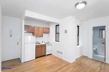 Rented by LC Lemle Real Estate Group