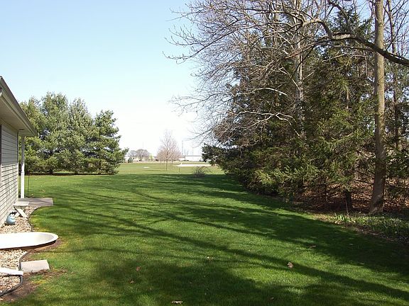 5th image of 2117 Carina Cir
