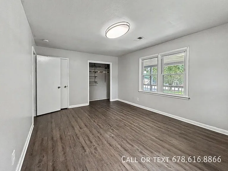 560 Lee Byrd Rd #A — Photo 10