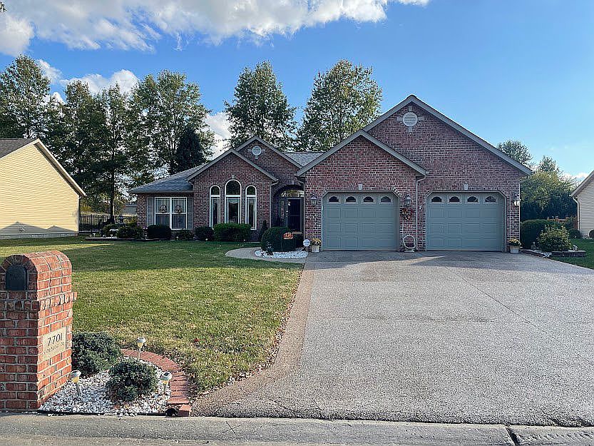 1st image of 7701 Stonebridge Dr