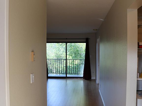 2nd image of 636 Via Casitas #636