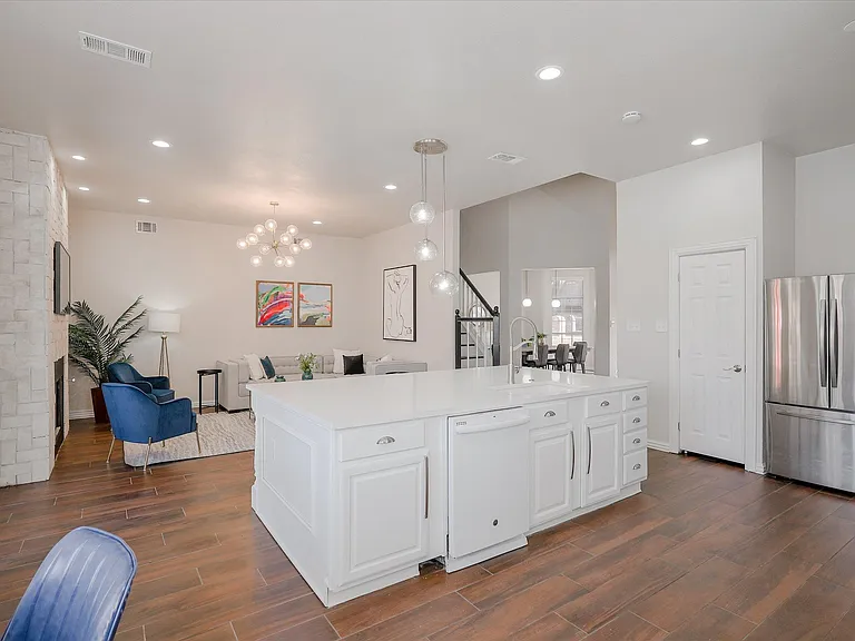 2620 Bordeaux Dr — Photo 11
