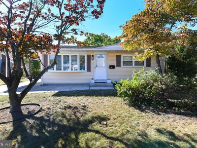 18 Merion Ln, Maple Shade, NJ, 08052