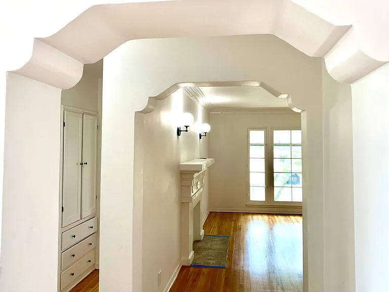scalloped entryways