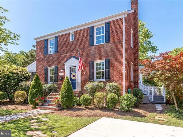 4444 20th Rd N, Arlington, VA 22207