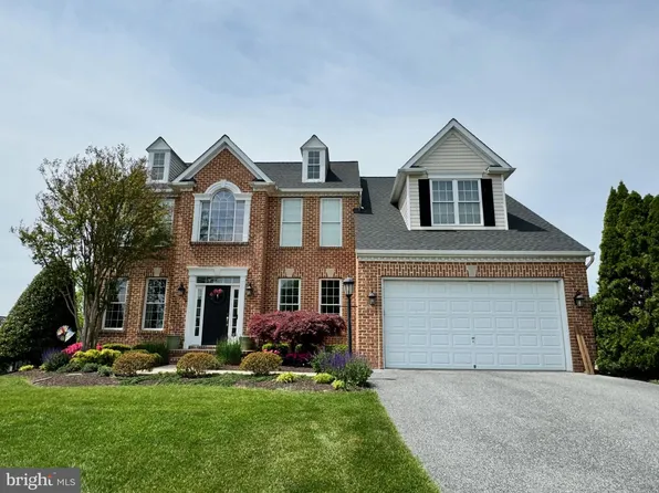 1710 Locksley Ln, Mount Airy, MD 21771