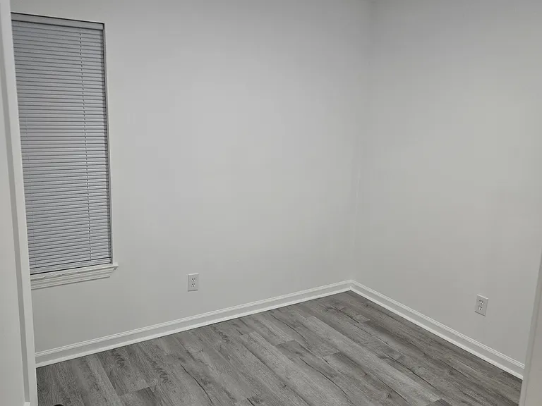 bedroom #1