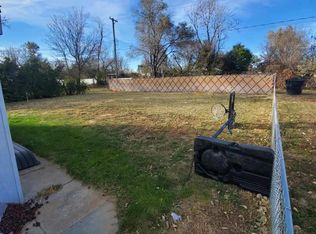 1704 Dodge St, Sidney, NE 69162