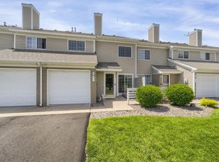 5965 Wedgewood Ln N UNIT 51, Plymouth, MN 55446