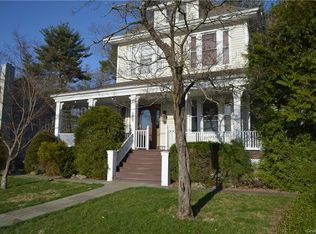 150 Prospect Ave, Valhalla, NY 10595