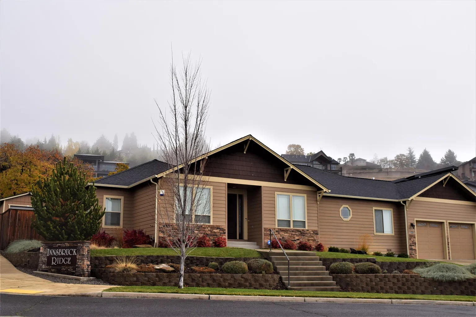 4441 Vista Pointe Dr photo 1