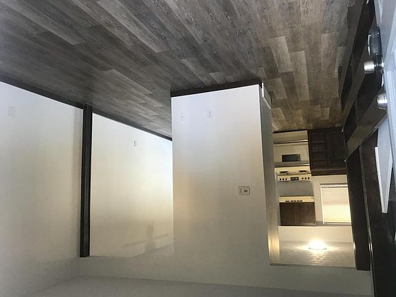 2nd image of 1291 Country Side Dr APT C
