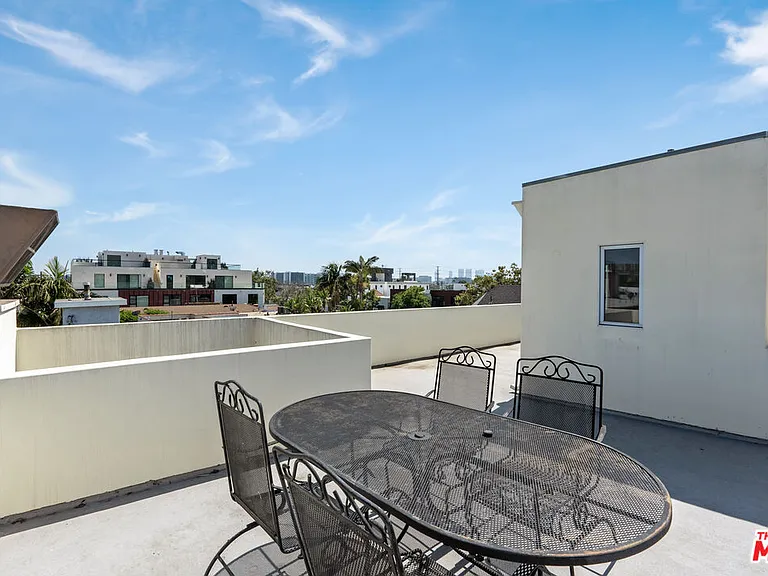 744 N Alfred St #104 — Photo 40