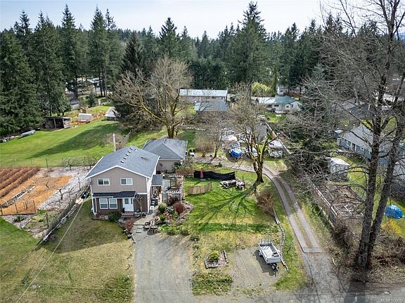 2nd image of 7874 & 7876 Fairview Rd