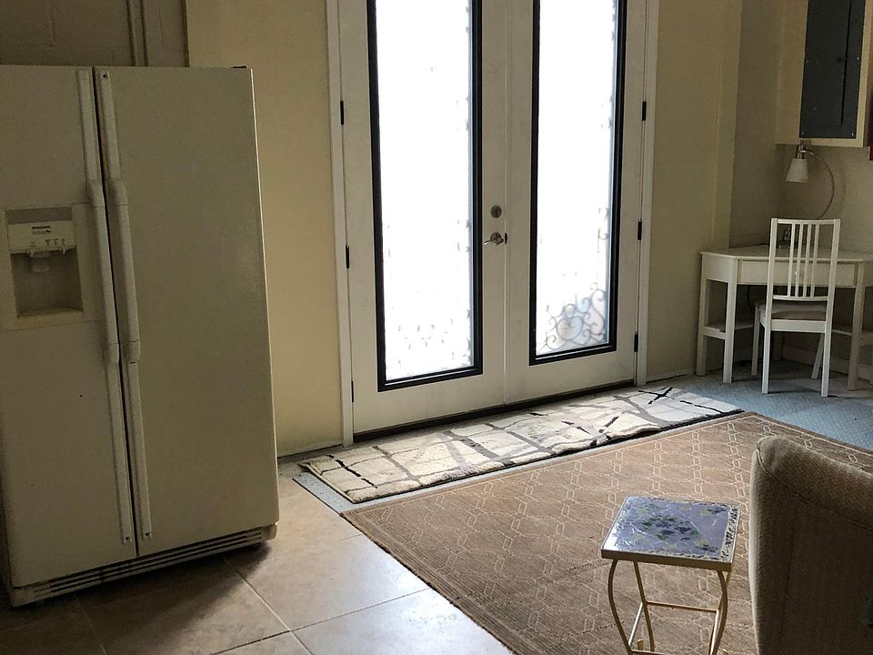 1st image of 4724 Calderwood Cir #5