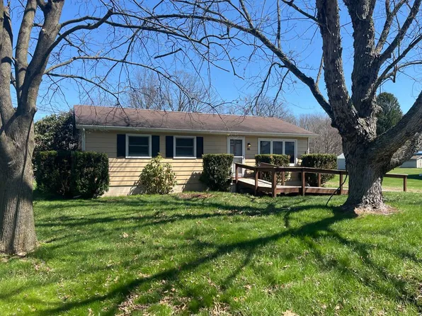 127 Lisk St, Howard, PA 16841