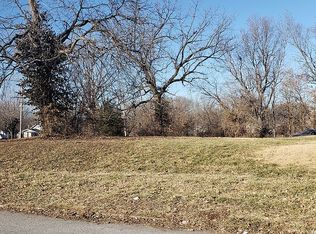 1350 Waverly Ave, Kansas City, KS 66104