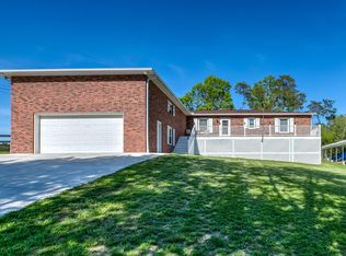 291 McCarty Rd, La Follette, TN 37766