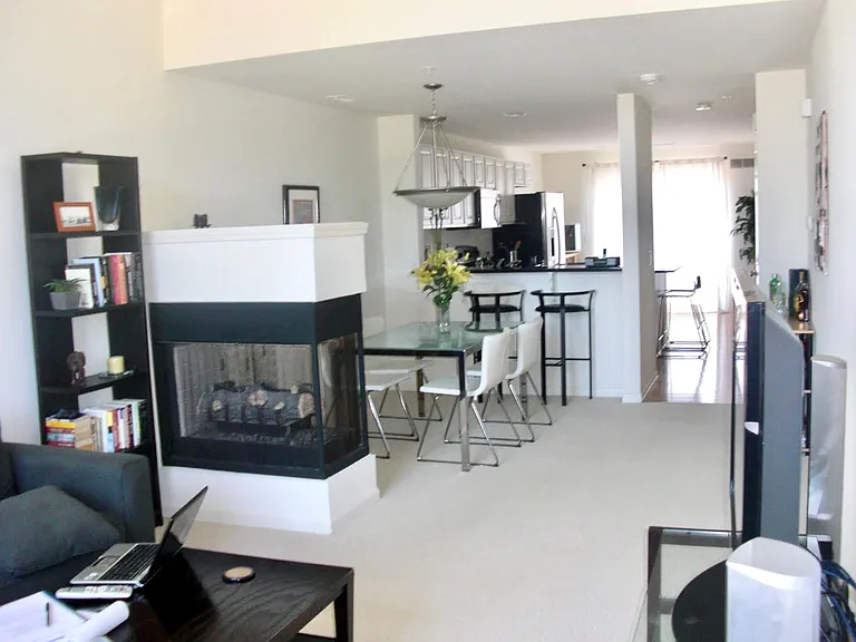 3218 Camden Dr — Photo 19