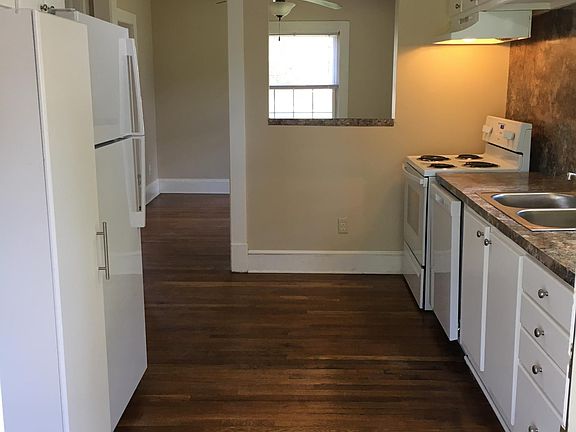 4th image of 319 Vaden Dr