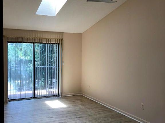 3rd image of 6522 Six Mile Ln APT 5