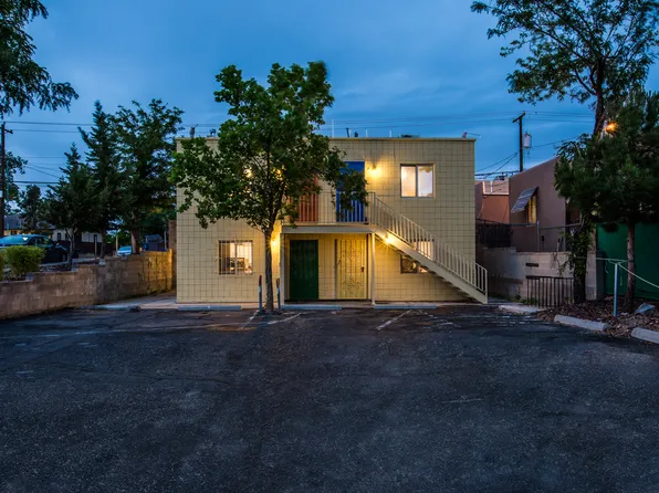 Roosevelt Park Studios - Totally Updated w/ High Speed Internet, 1701 Lead Ave SE APT 2, Albuquerque, NM 87106