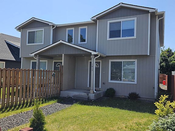 2nd image of 1611 W Augusta Ave #1613