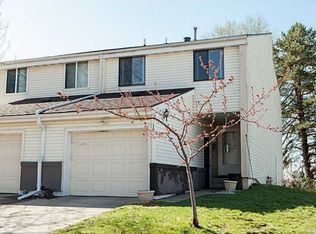 51 29th Avenue Dr SW, Cedar Rapids, IA