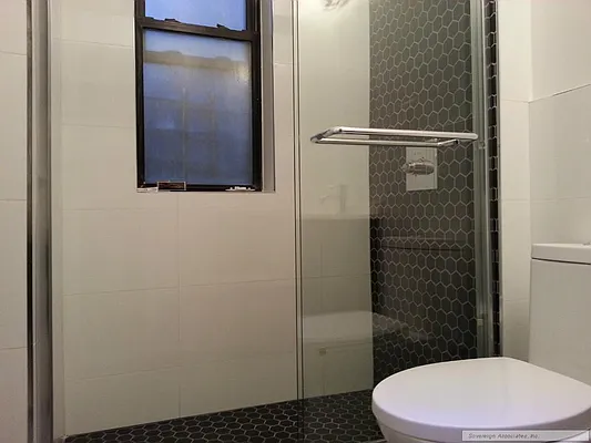 Rented by Sovereign Associates | media 6