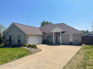 322 River Forest Pkwy, Jeffersonville, IN 47130