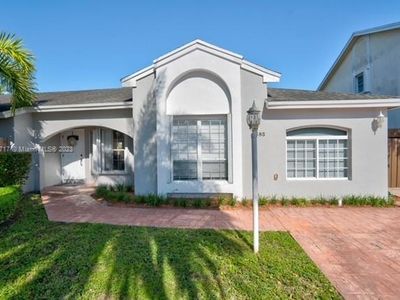 9885 NW 51st Ter, Doral, FL, 33178