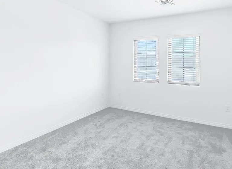 638 Great River Ave — Photo 22