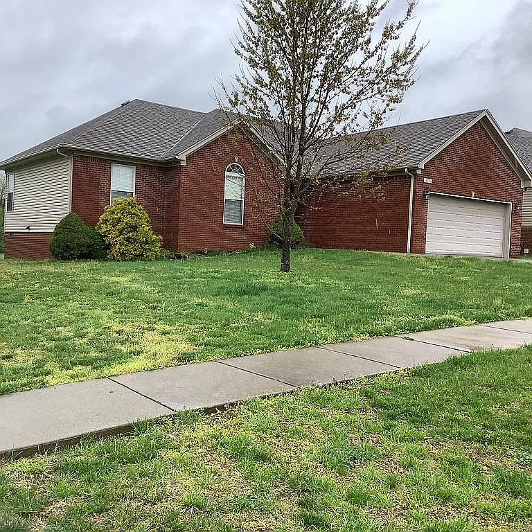 477 Warriors Way photo 1