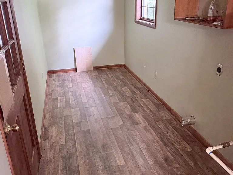 5702 Haley Rd — Photo 6