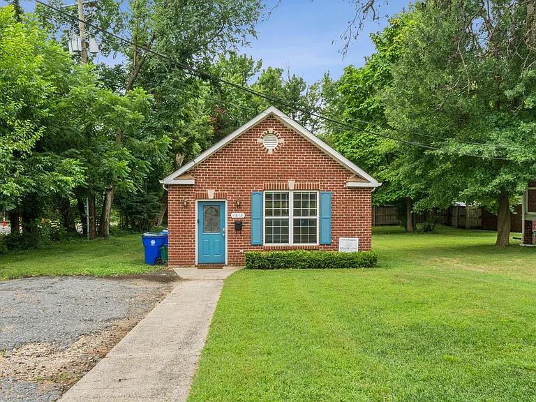 4813 Calvert Rd #C — Photo 1