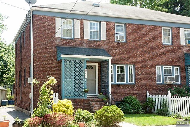 1st image of 698 Tilden Ave #10
