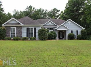 118 Sweetwater Ct, Lagrange, GA 30240