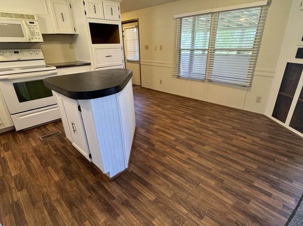 873 E 420th Rd #C11