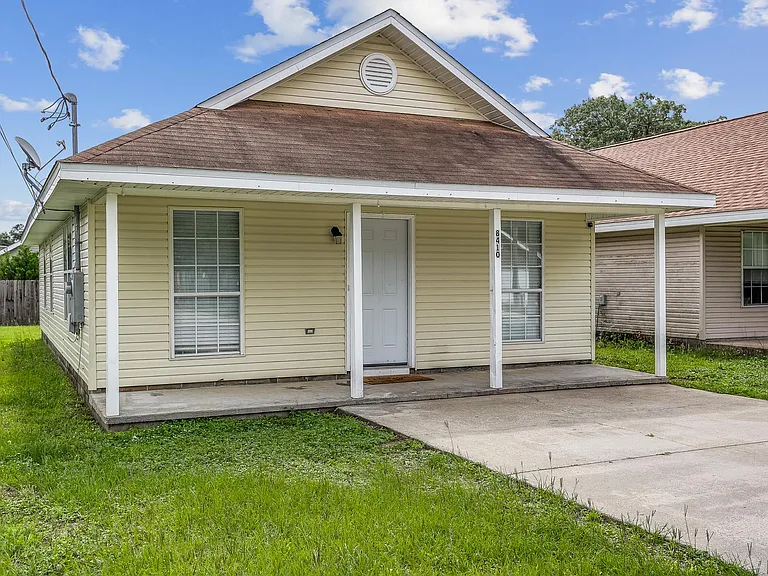 8410 Jarmen Ln — Photo 22