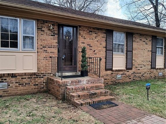 2nd image of 9913 Graves Rd