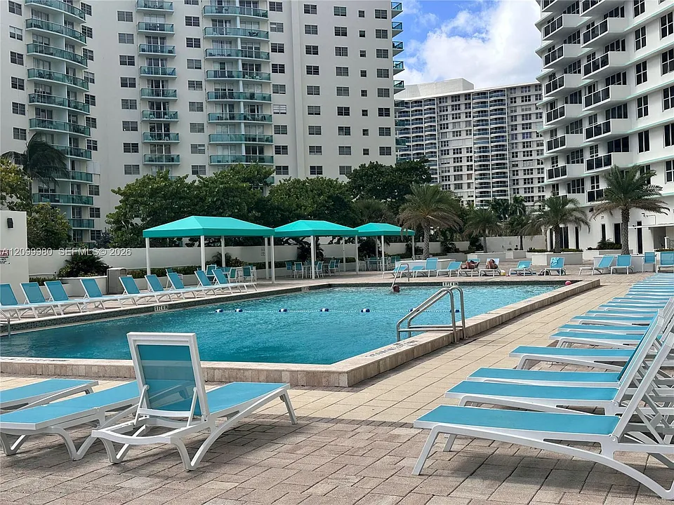3725 S Ocean Dr #509
