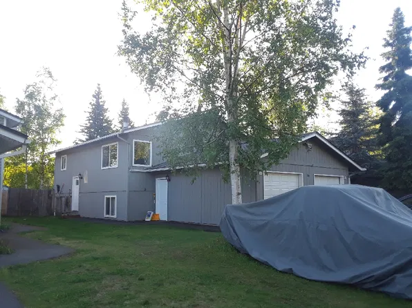540 Creekside St #A, Anchorage, AK 99504