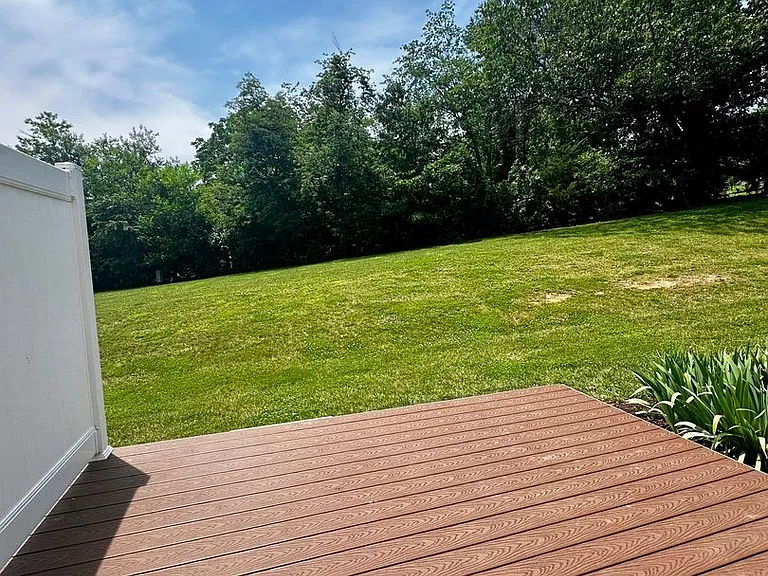 1224 Bluemoon Dr — Photo 3