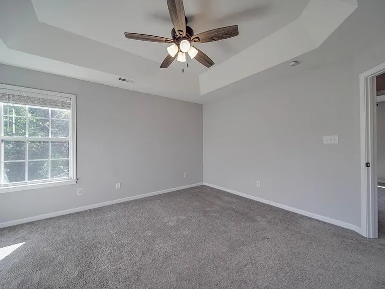 15005 Rothesay Dr — Photo 18