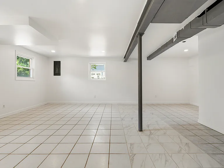 9220 Brian Dr — Photo 39