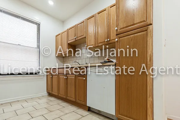 Rented by Citi Zone Realty | media 13