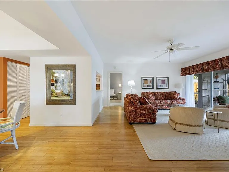 4251 Lake Forest Dr #214 — Photo 8