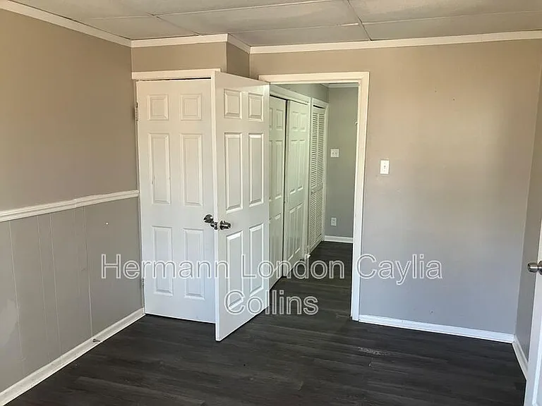 9850 Dennis Dr — Photo 13
