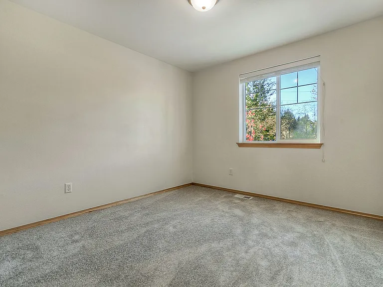 21014 131st Ave SE — Photo 17